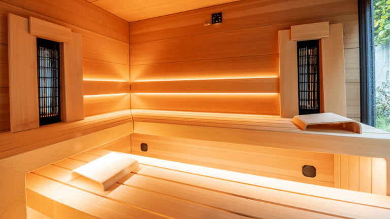 Luxury private wellness in Bratislava with Finnish sauna and steam bath