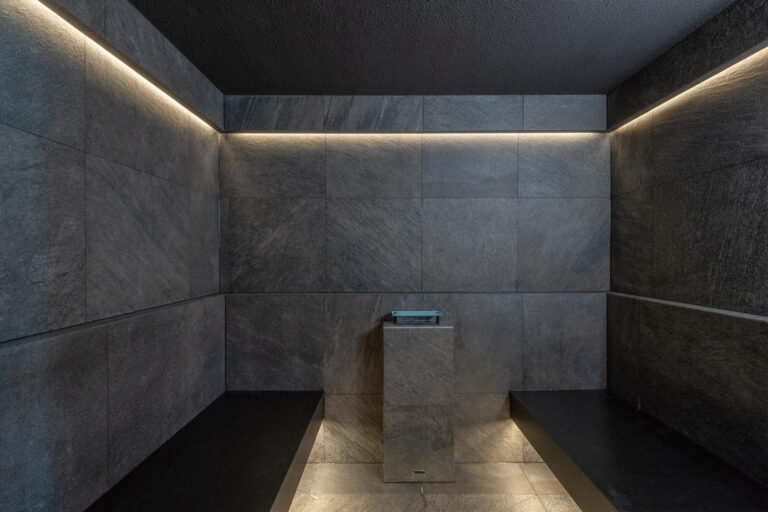 Steam cabins in commercial wellness | SaunaTAO